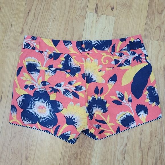 NWOT J Crew Hibiscus Poppy Coral Orange Shorts Size 2 - Picture 3 of 8